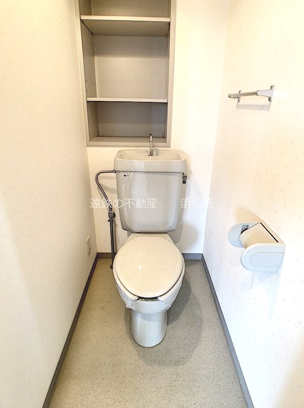 居住中物件につき、同間取の部屋の写真を掲載。当該物件は角部屋ではございません。 藤和ハイタウン上島 その他