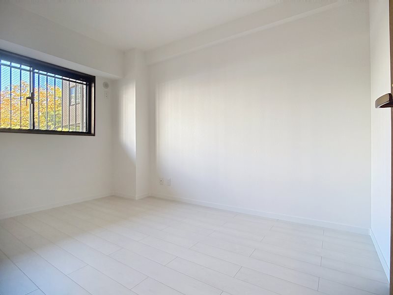 ロイヤルシャトー高丘東 その他