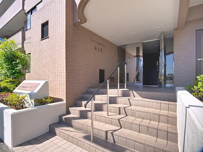 ロイヤルシャトー高丘東 その他