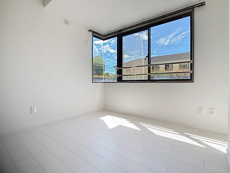 ロイヤルシャトー高丘東 その他