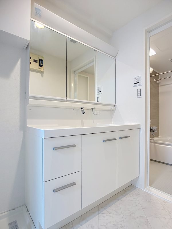 ロイヤルシャトー高丘東 その他