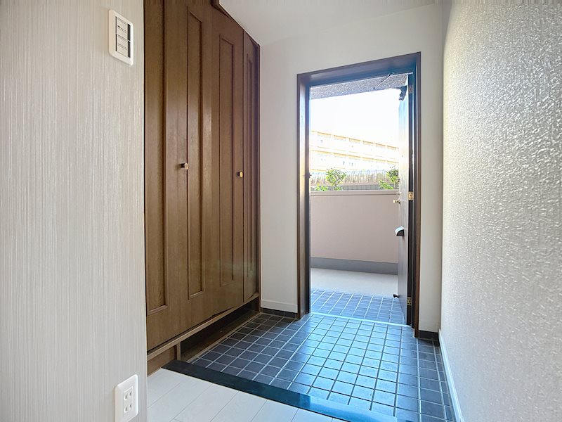 ロイヤルシャトー高丘東 その他