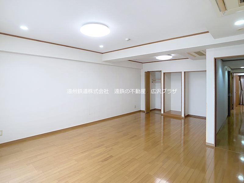 広沢プラザ TEL456-0055 までお気軽にお問い合わせください。 アートフォルム廣澤 その他