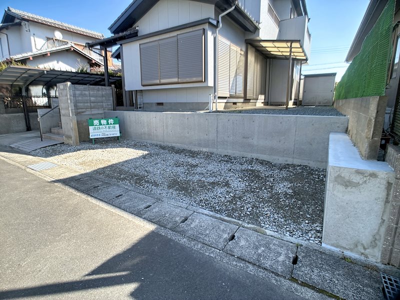 磐田市平間 現地写真（駐車場）