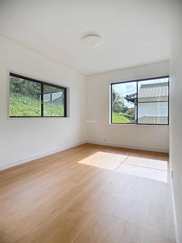 洋室東側 菊川市本所 その他