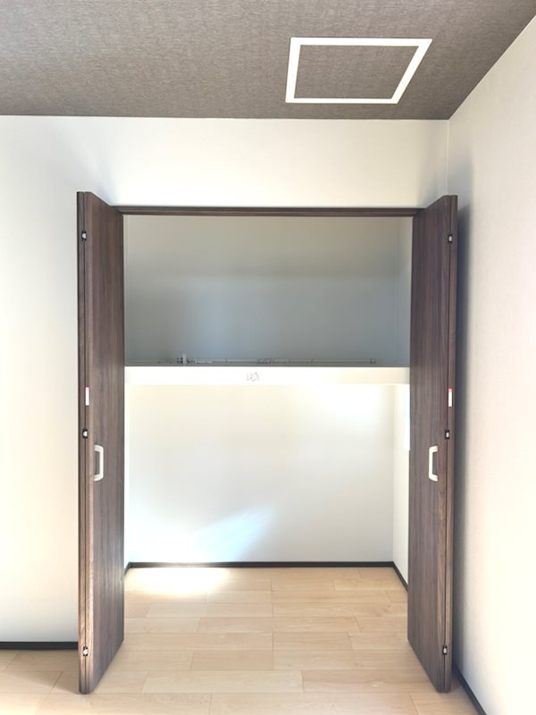 1階洋間(西側) 袋井市諸井 その他