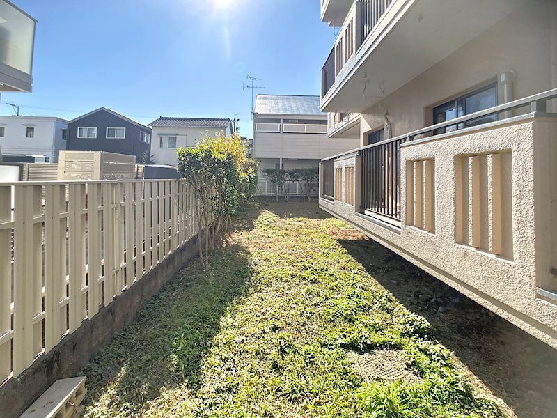 ロイヤルシャトー南高林 現地写真（庭）