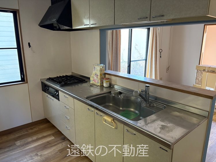 静岡県浜松市浜名区細江町中川680番39、888番549 内観写真（キッチン）