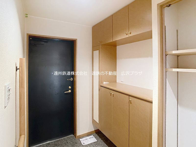 セントラルタワー 現地写真（玄関）