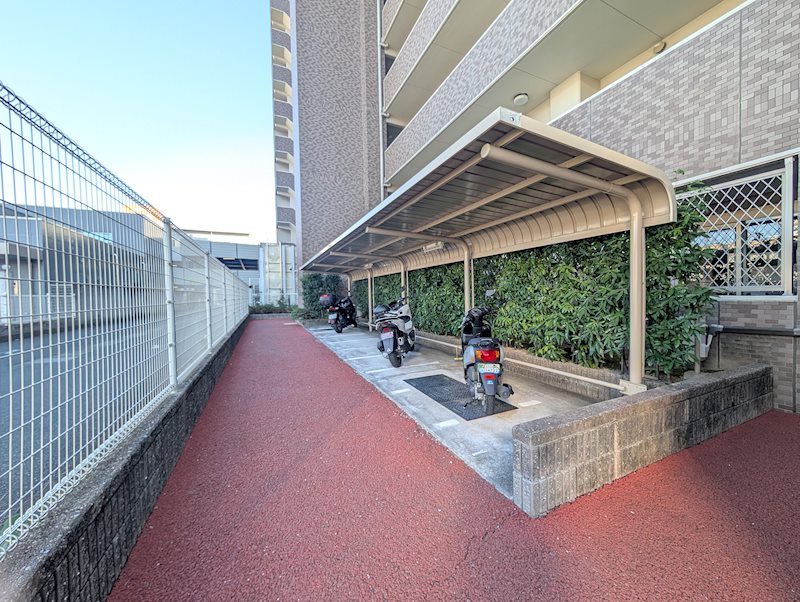 駐輪場 ディークラディア葵東 その他