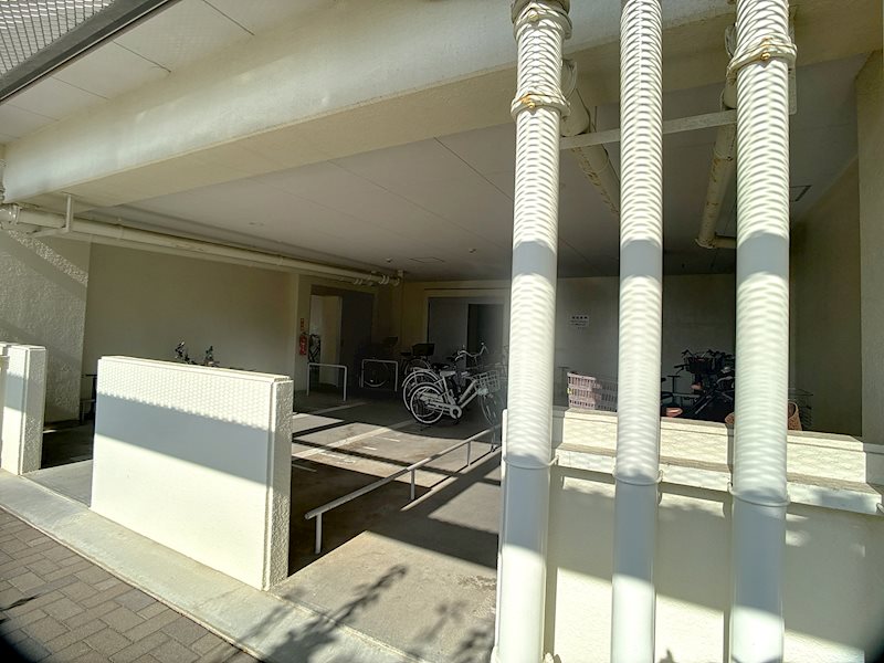 ライフ・イン・サーラ その他