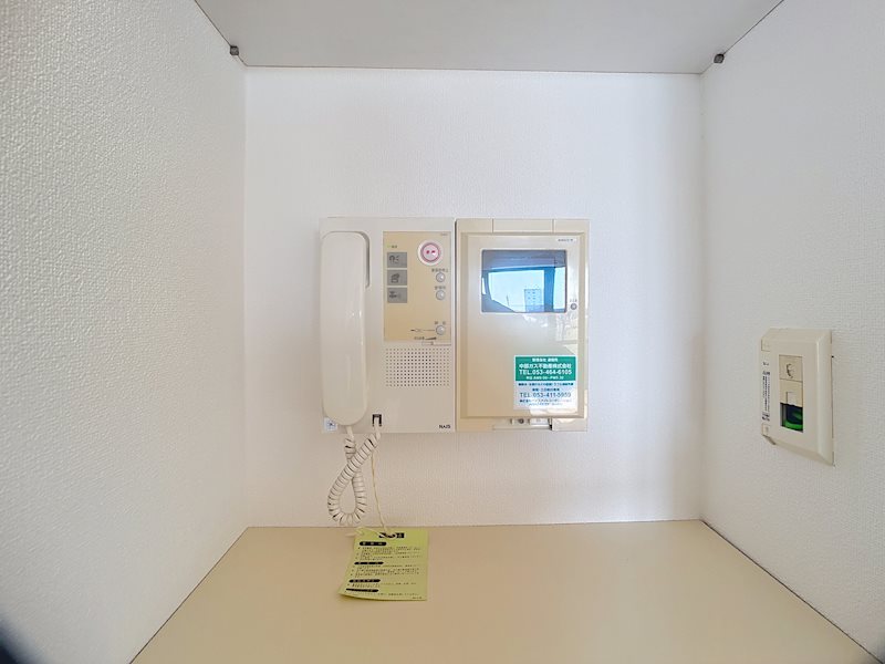 ライフ・イン・サーラ その他