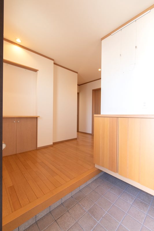 磐田市水堀 現地写真（玄関）