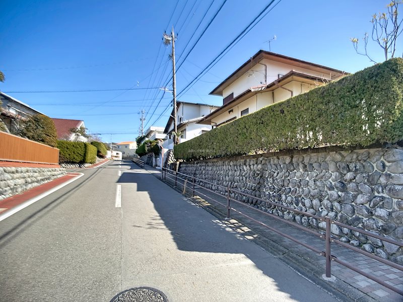 静岡県静岡市駿河区大谷 現地写真（前面道路含む現地写真）