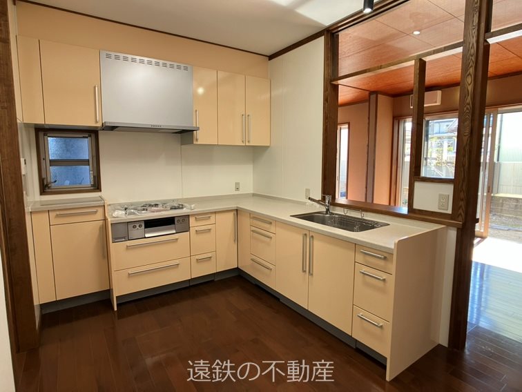 浜松市浜名区新都田2丁目　戸建 内観写真（キッチン）