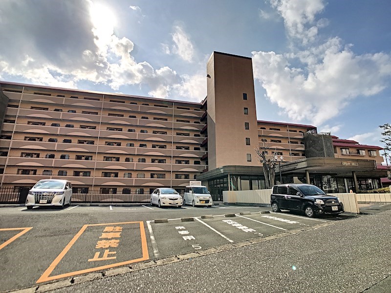 浜松アーバンヒルズ  共用部写真（駐車場）