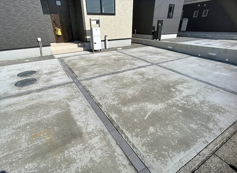 焼津市下小田中町 現地写真（駐車場）