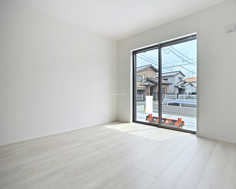 焼津市下小田中町 内観写真（リビング以外の居室）