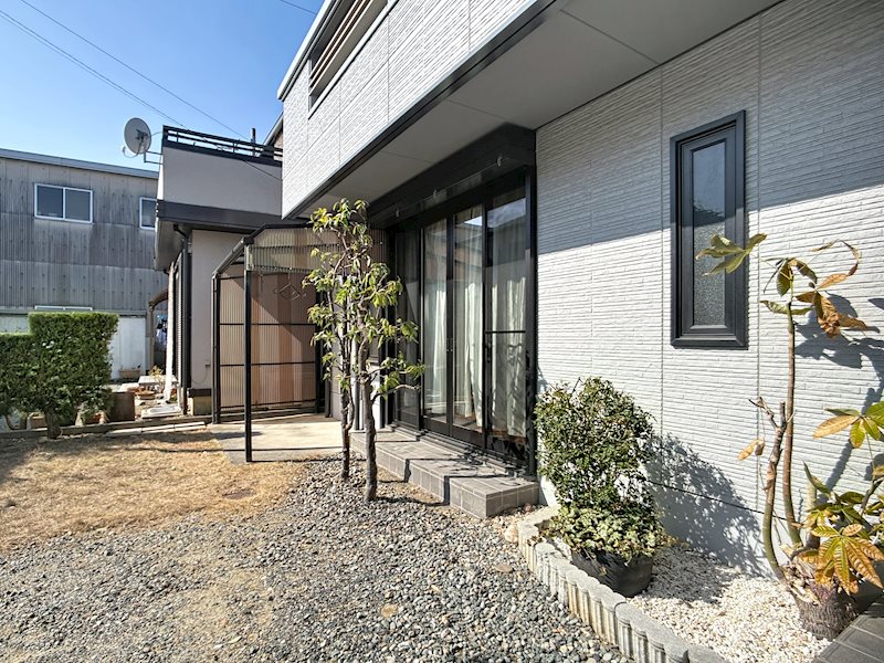 浜松市中央区篠ケ瀬町 現地写真（庭）