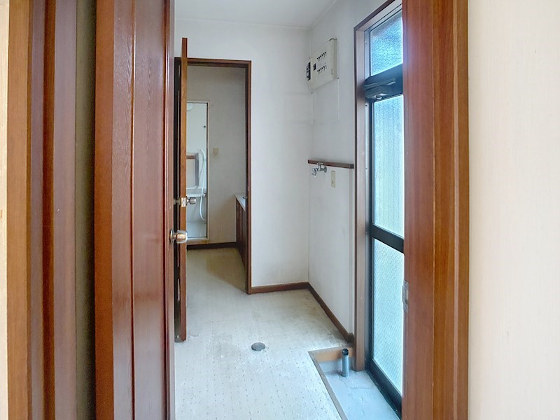 静岡県袋井市新屋４丁目 内観写真（収納）