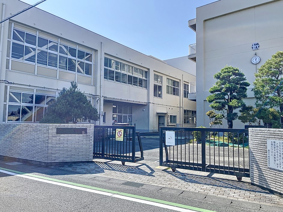 磐田市小島 小学校