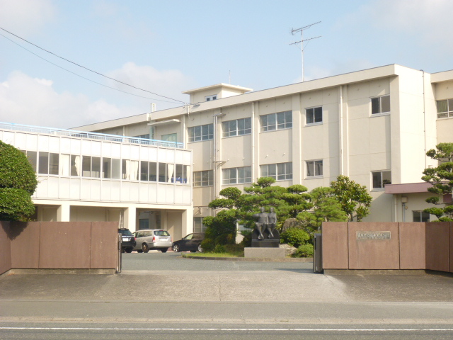 袋井市栄町 中学校