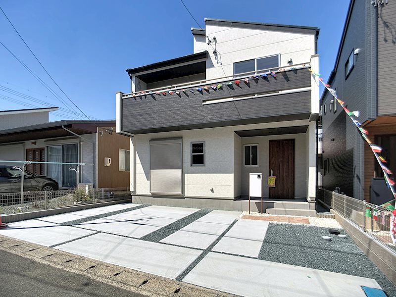 磐田市国府台 現地写真（駐車場）