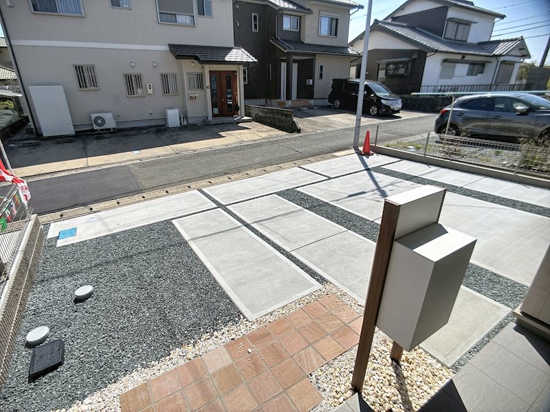 磐田市国府台 現地写真（庭）