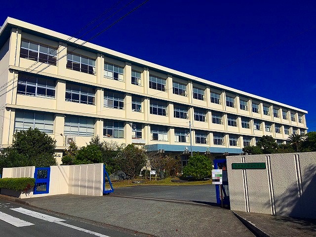 浜松市天竜区二俣町南鹿島 中学校