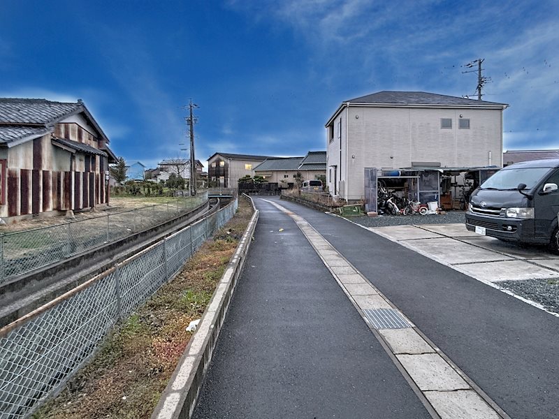 袋井市小山 現地写真（前面道路含む現地写真）