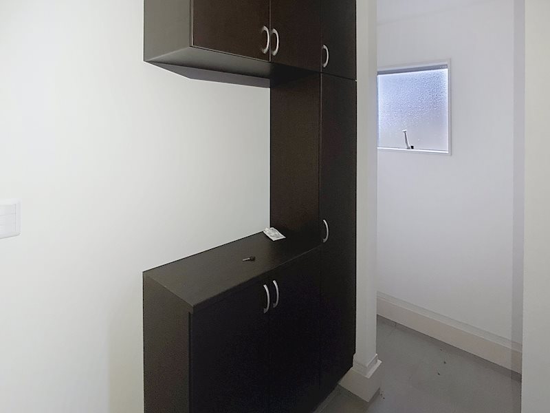 袋井市小山 内観写真（収納）