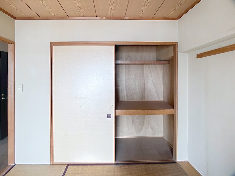 ブライトタウン西伝寺 内観写真（収納）