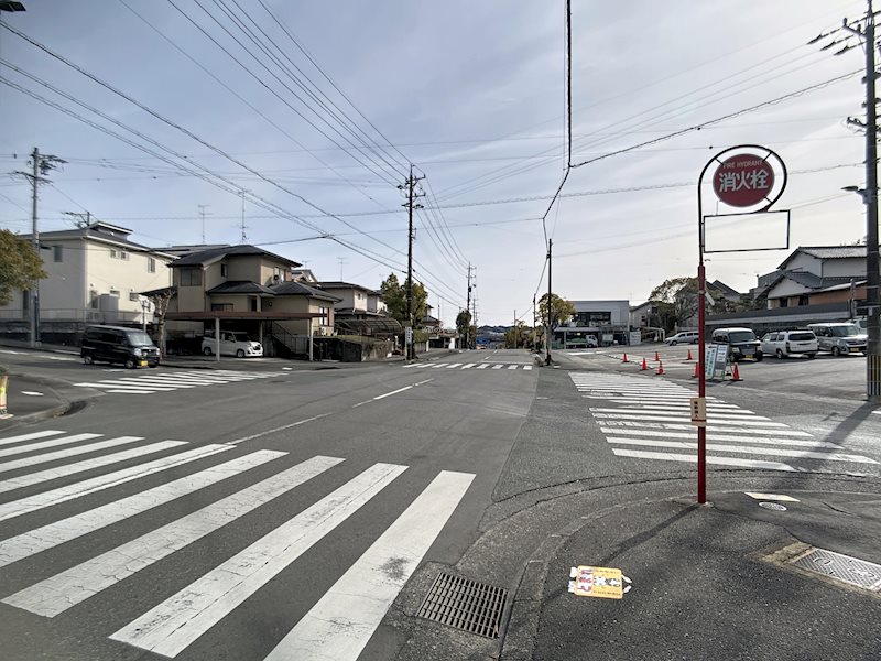 掛川市葛ヶ丘3丁目 現地写真（前面道路含む現地写真）