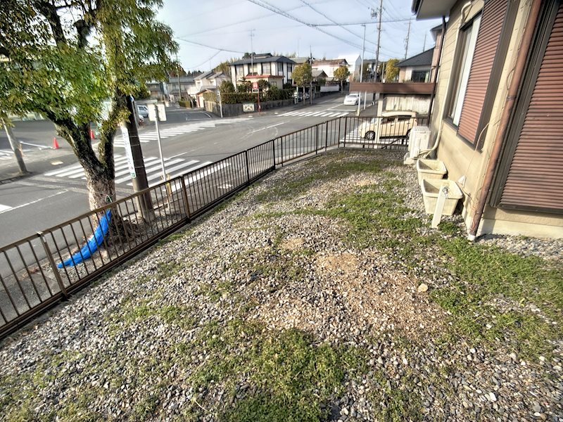 掛川市葛ヶ丘3丁目 現地写真（庭）