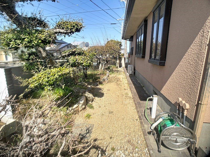磐田市海老塚 現地写真（庭）