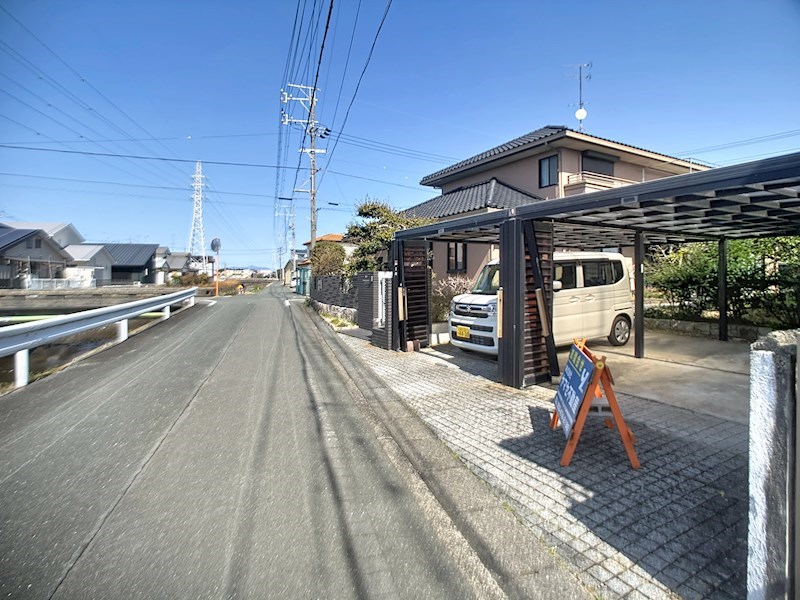 磐田市海老塚 現地写真（前面道路含む現地写真）