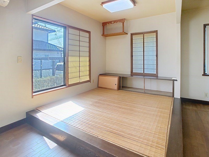 磐田市海老塚 内観写真（リビング）