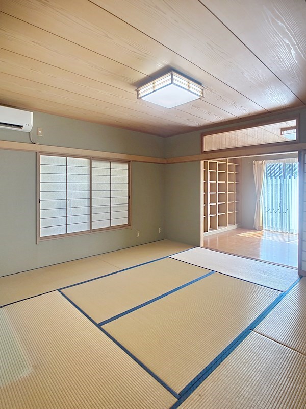 磐田市海老塚 内観写真（リビング以外の居室）