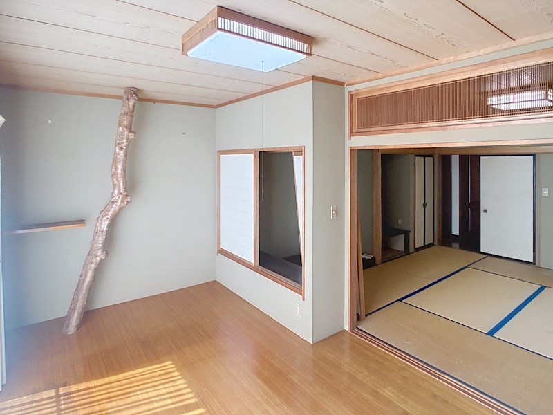 磐田市海老塚 内観写真（リビング以外の居室）