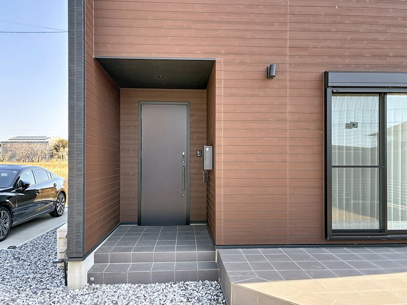 掛川市下垂木 現地写真（玄関）