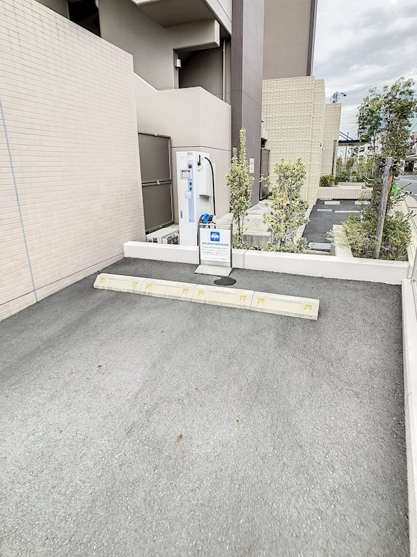 ブライトタウン磐田フレシア 共用部写真（駐車場）