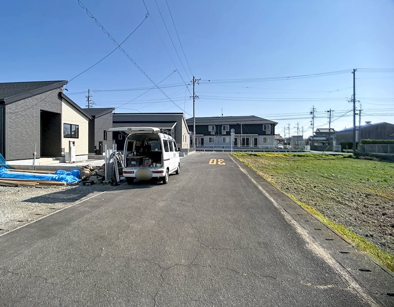 焼津市下小田中町 現地写真（前面道路含む現地写真）
