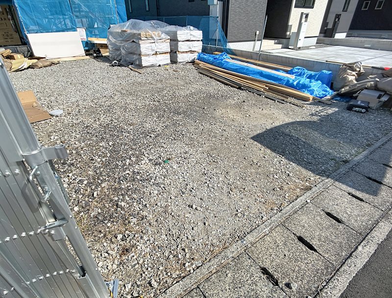 焼津市下小田中町 現地写真（駐車場）