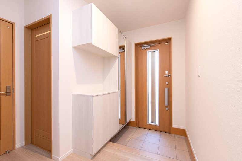 中央区上新屋町 現地写真（玄関）