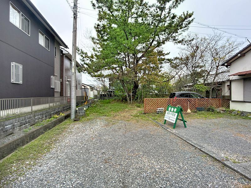 焼津市三ケ名 現地写真（前面道路含む現地写真）