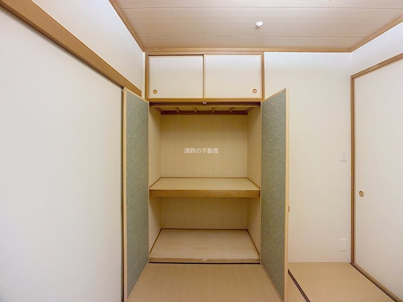 ブライトタウン新居 内観写真（収納）