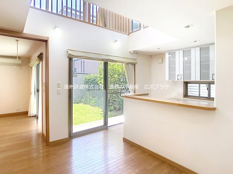 浜松市中央区蜆塚4丁目  内観写真（リビング）