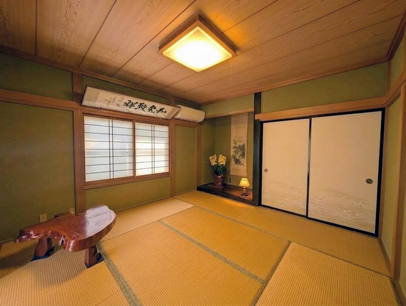 静岡県浜松市中央区半田山３丁目 内観写真（リビング以外の居室）