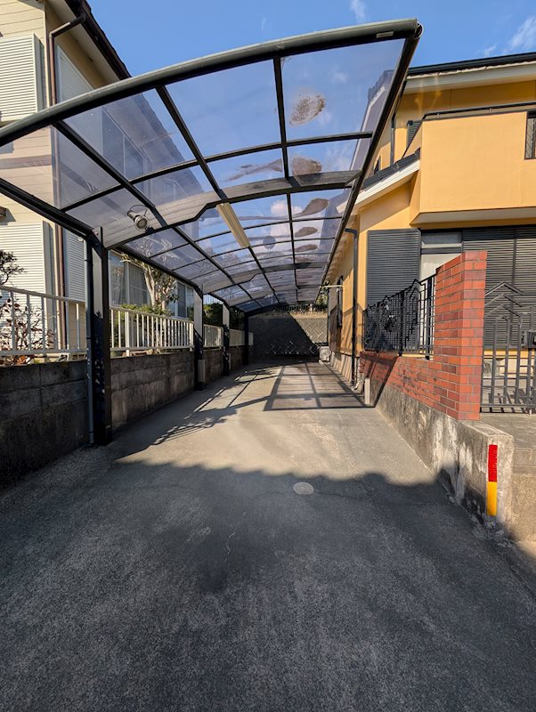 静岡県浜松市中央区半田山３丁目 現地写真（駐車場）