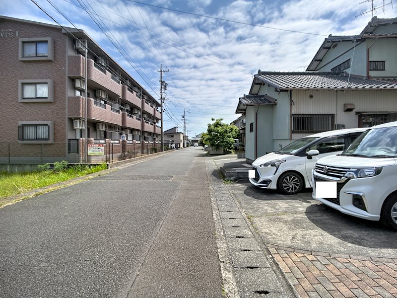 焼津市下小田中町 現地写真（前面道路含む現地写真）